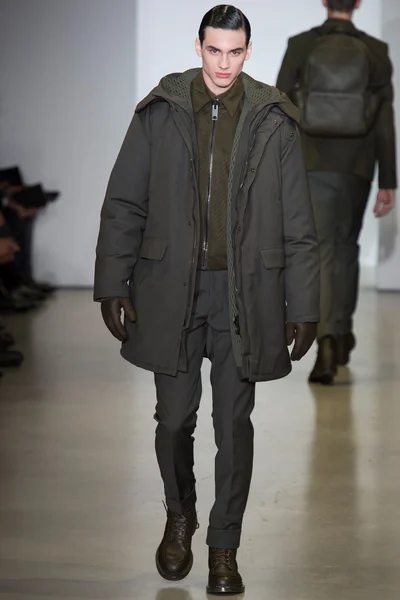 Look 23